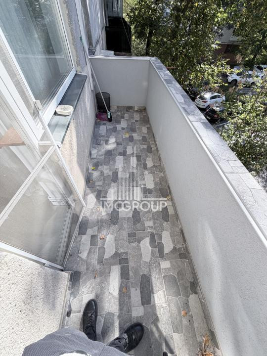 Apartament la cheie, 2 camere, 2 balcoane, etaj intermediar, zona complex Mercur