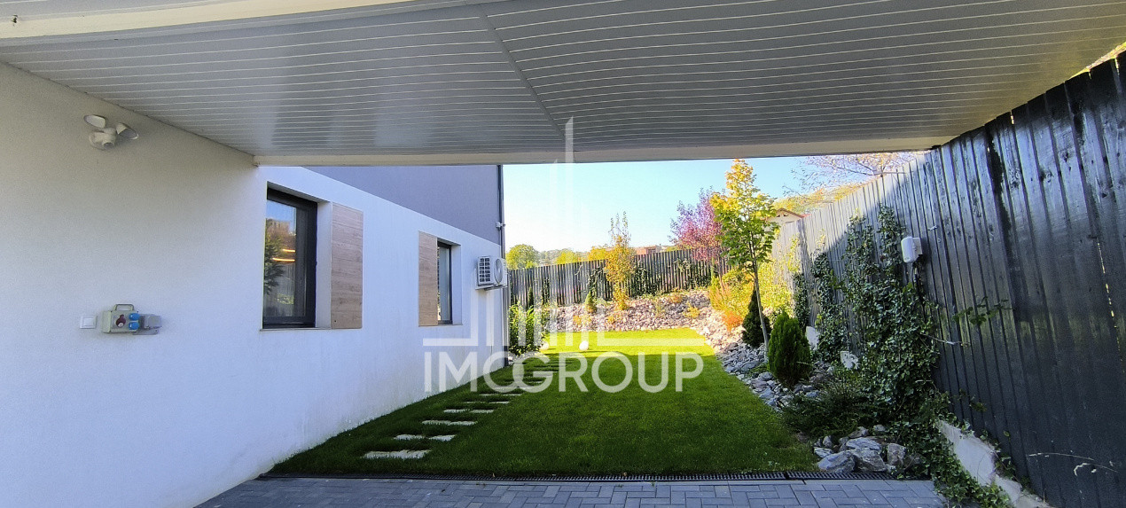 Duplex de închiriat în Borhanci 140 mp utili + terasă 30 mp + teren 523 mp