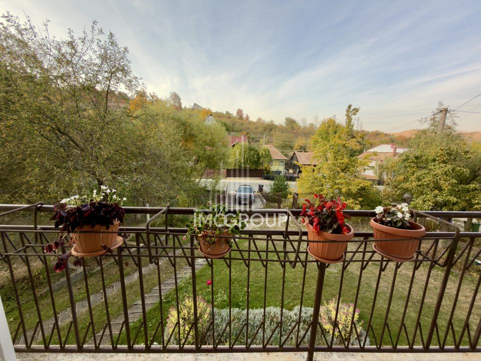 Casă de vânzare la munte | Comuna Băișoara | 1900 mp teren ingradit | 135 mpu