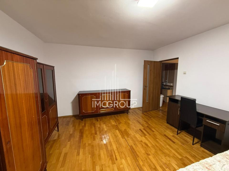 Apartament 3 camere decomandat | 2 băi | 2 balcoane | Piața Zorilor