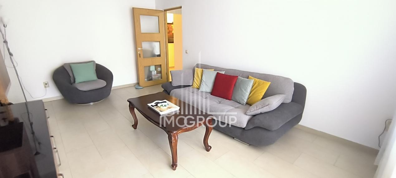 Apartament cu 4 camere Plopilor