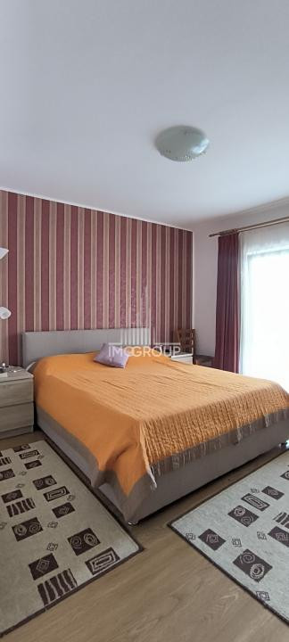 Apartament cu 4 camere Plopilor