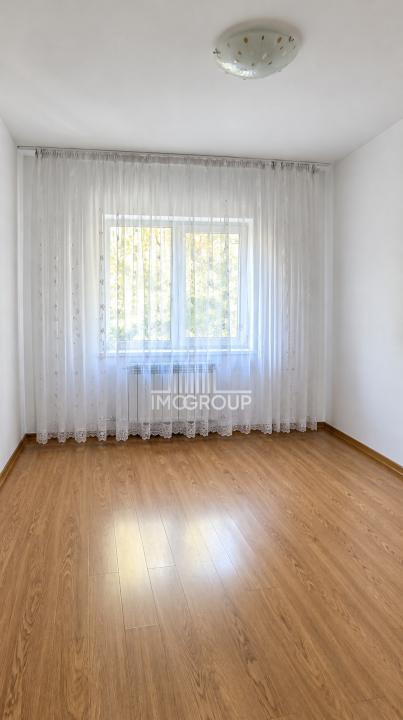 Apartament cu 4 camere Plopilor