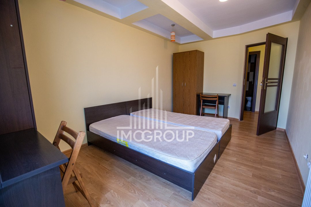 De vanzare apartament 2 camere Marasti garaj Hotel Paradis