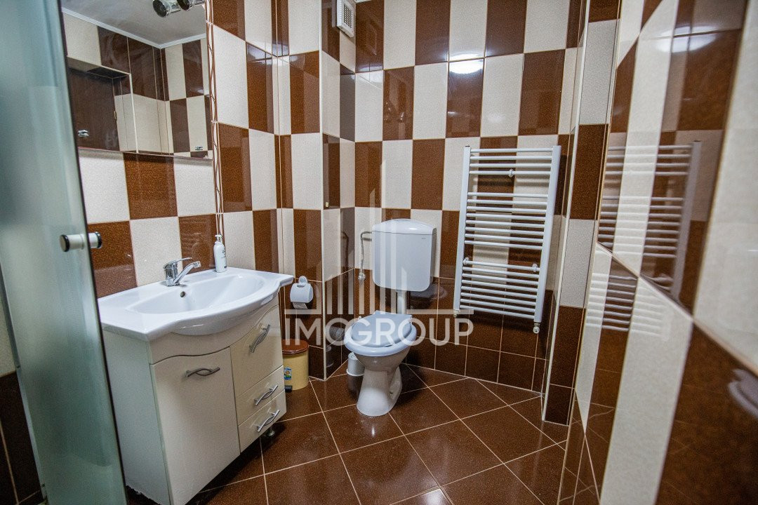 De vanzare apartament 2 camere Marasti garaj Hotel Paradis