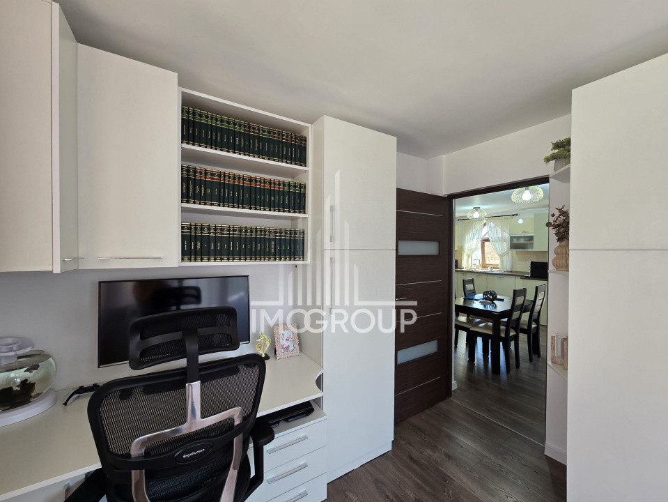 Apartament 3 camere de vanzare, parcare, Zorilor