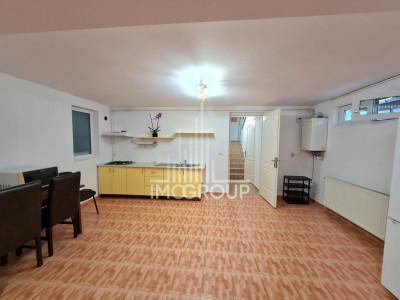 Apartament cu 2 camere de inchiriat str Artelor, parcare, Gheorgheni