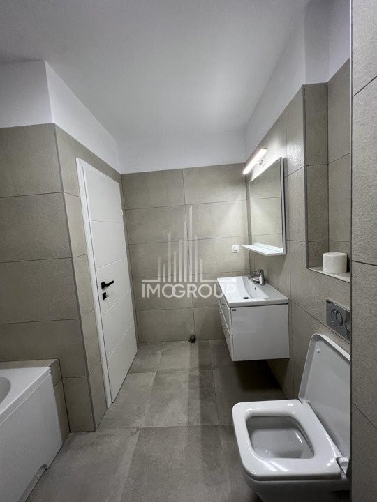 LUX De inchiriat apartament 2 camere Azoria garaj TVA inclus