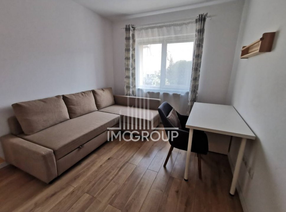 Apartament de inchiriat 3 camere decomandate, parcare, B. Titulescu