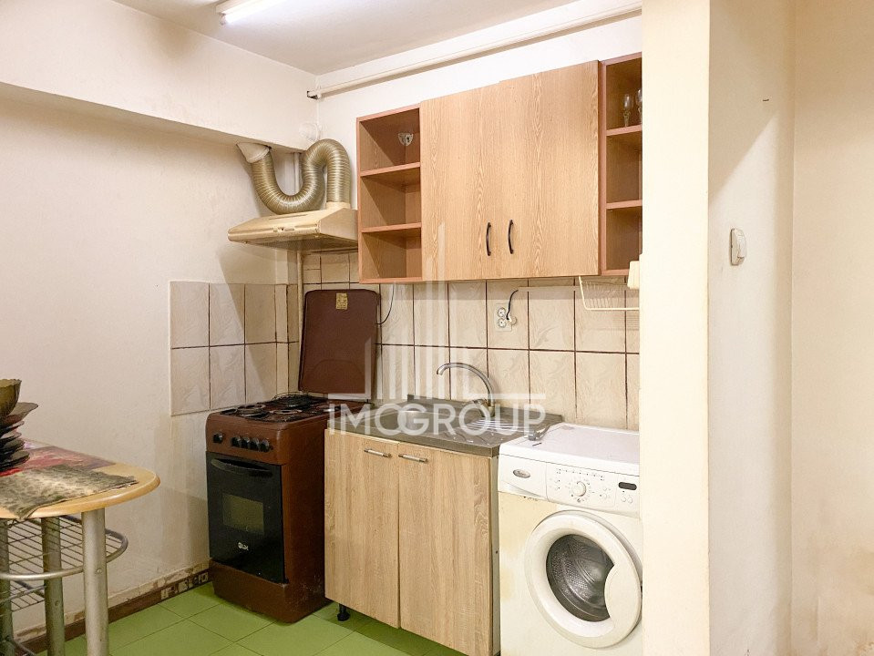 Apartament cu 1 camera, strada Beiusului, zona linistita