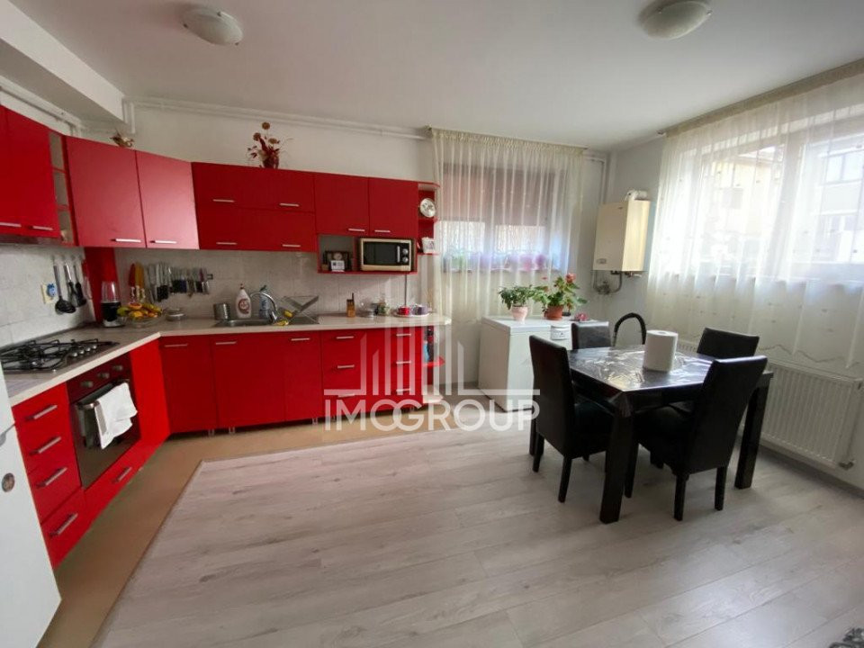 Super oferta De vanzare apartament 2 camere demisol Intre lacuri Iulius Mall