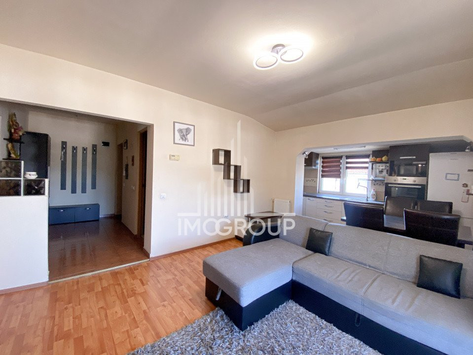 Apartament cu 3 camere, zona Eroilor.