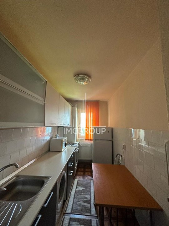 Apartament 2 camere decomandat, zona excelentă, Big Manastur!