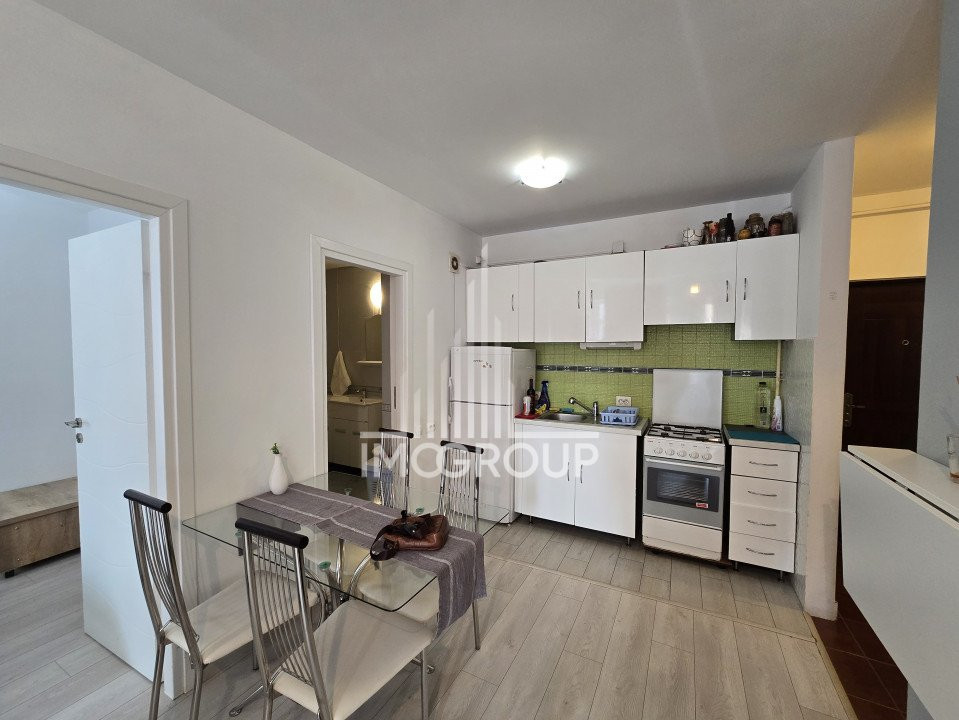 De inchiriat apartament 2 camere, Str. Alverna