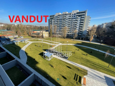 VANDUT apartament 3 camere Parcul Rozelor Semicentral parcare  balcon 26mp 