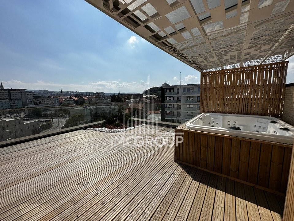 C.E.O Suite | Central | Terasa cu Jacuzzi si Sauna | Parcare Subterana