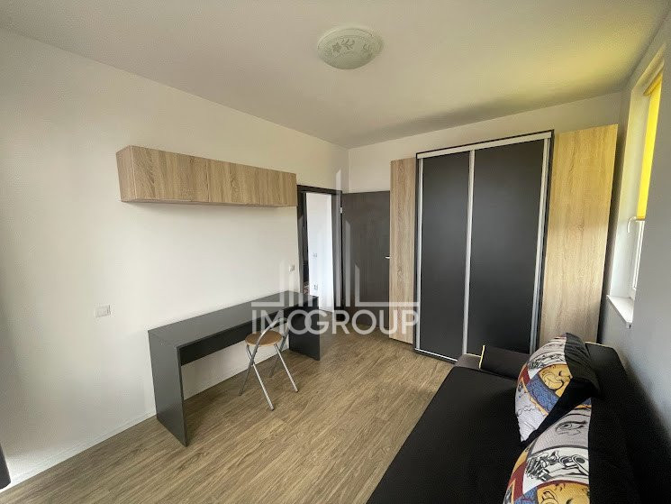 De inchiriat apartament modern 3 camere parcare Borhanci Comision 