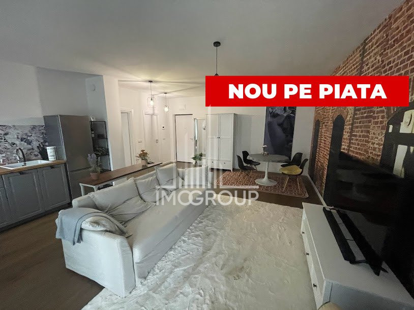 De vanzare apartament 2 camere Record Park Parcare