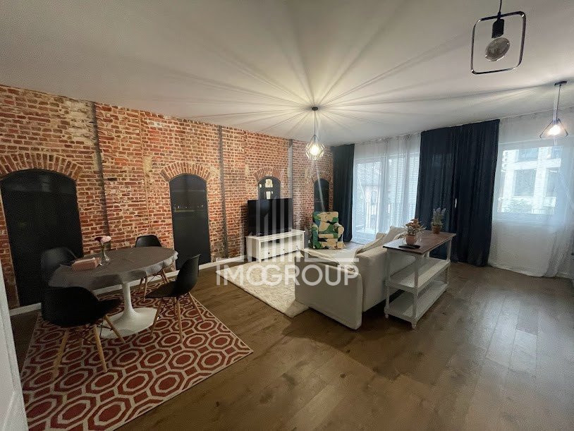 De vanzare apartament 2 camere Record Park Parcare