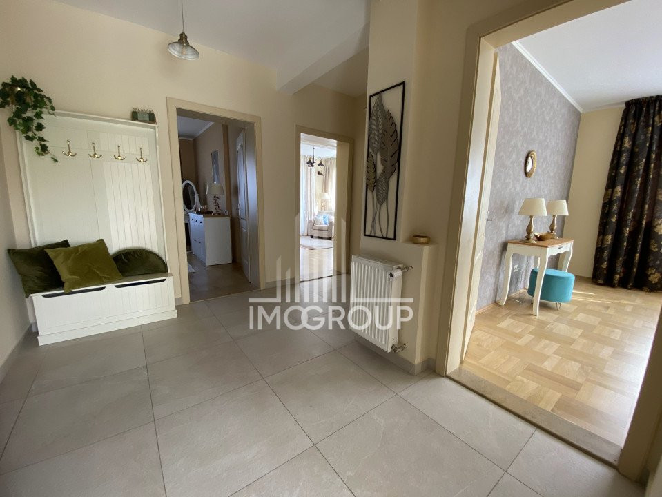 View superb, 40mp terasa, 3 camere decomandate, parcare, Buna Ziua