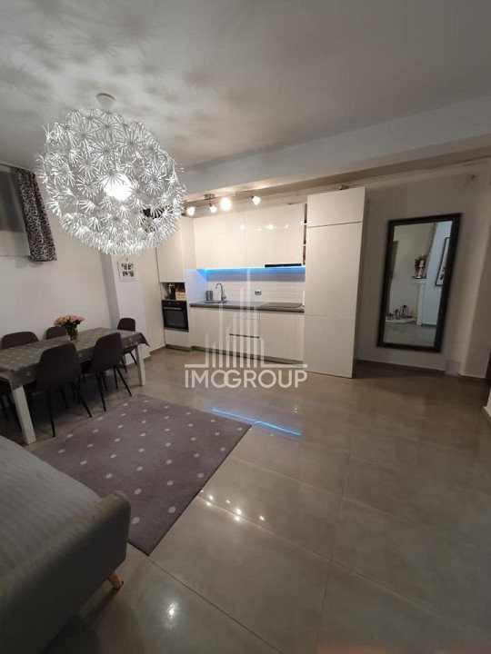 De vanzare apartament 3 camere la demisol Grigorescu